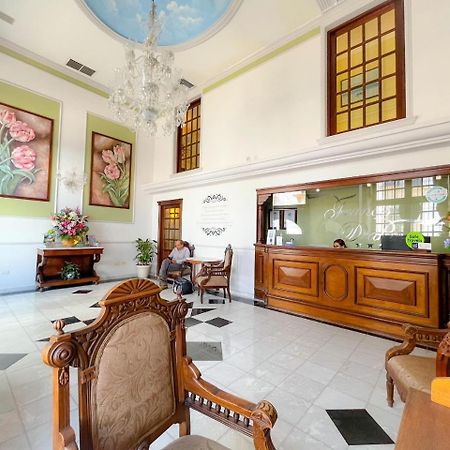 Hotel Francis Drake แคมเปเช ภายนอก รูปภาพ