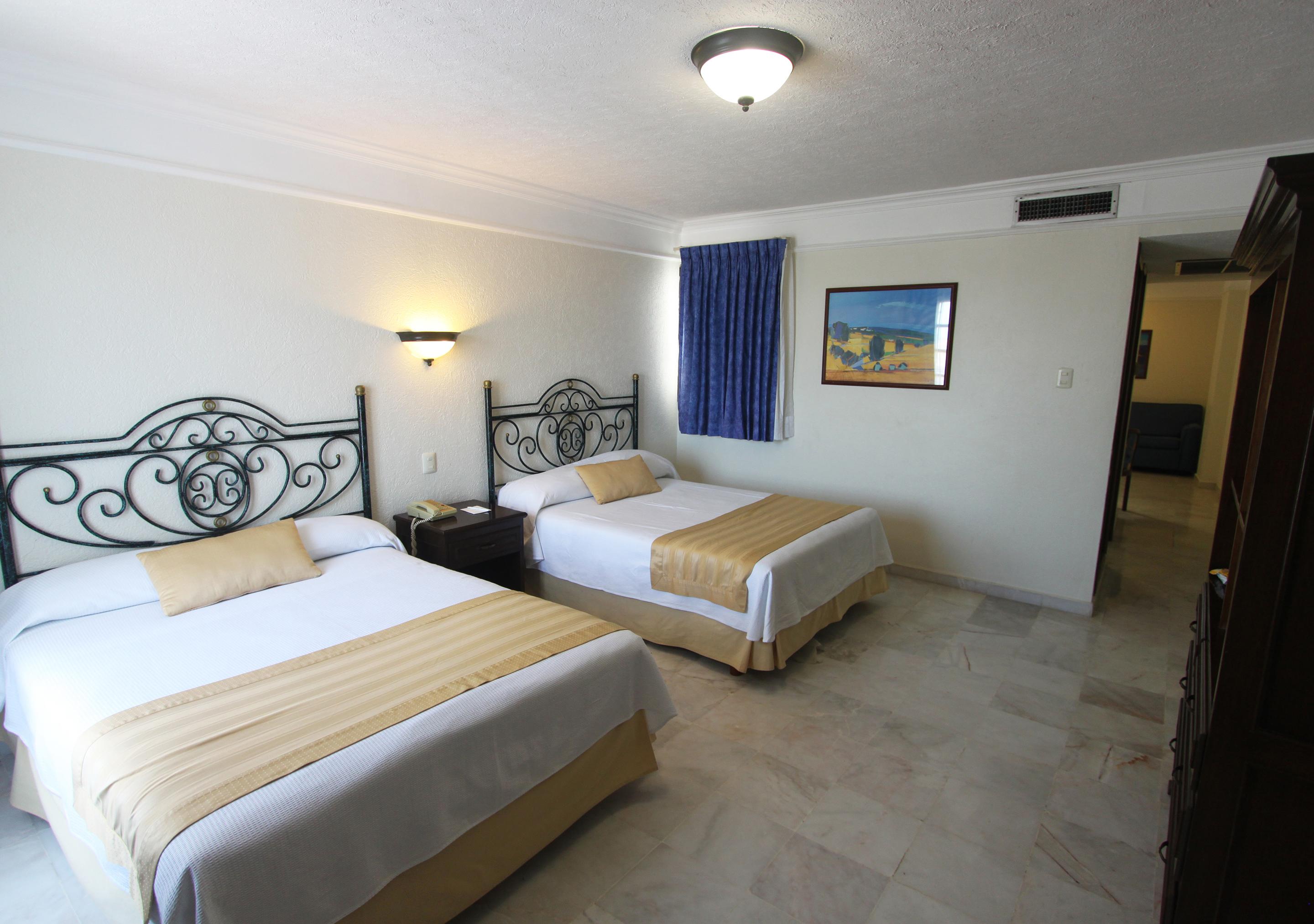 Hotel Francis Drake แคมเปเช ภายนอก รูปภาพ